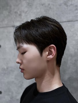 men's salon WiLL 阪急茨木【ウィル】 韓国ショートコンマヘア