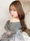 ・大人ガーリーダークアッシュミディアムレイヤー似合わせカット