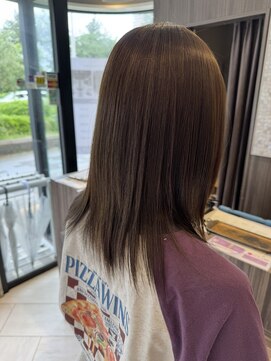アース オーセンティック 新浦安店(EARTH Authentic) ミディアムストレート