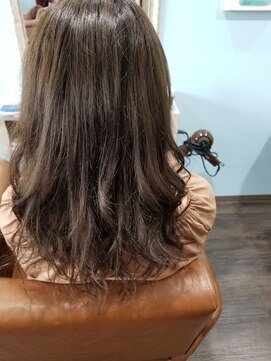 ルークス 中央林間(LOOOKS) カーキベージュ