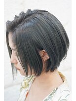 ティンク 大船(Tink)&nbsp;前下がりボブ