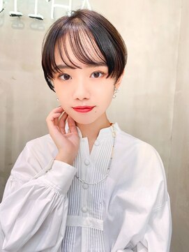 ロイジー(roijir) 表参道 roijir ナチュラルショート×アッシュカラー