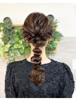 ロカット サロン(Roquat Salon)&nbsp;ロング編みおろし【立川／バイカルテ／国立／ヘアセット/袴】