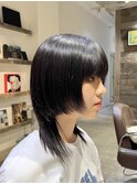 ミディアムウルフカットネオウルフカット顔まわりレイヤーカット