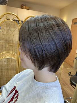 ヘアーボー ラーラ(hairbeau L'ala) ハンサムショート