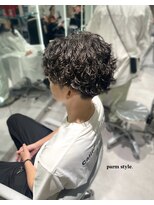 ユニック ウメダ(unique UMEDA)&nbsp;梅田×メンズパーマ×メンズセット×ツーブロック×20代