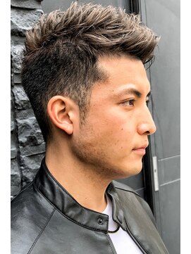 トルネード(TORNADO) 大人外国人風ツーブロックショート n1.4