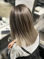 アンダーバーホワイト 鳳店(_WHITE)&nbsp;バレイヤージュ