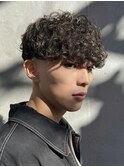 スペインカール外国人風パーマスパイラルマッシュパーマ刈り上げ