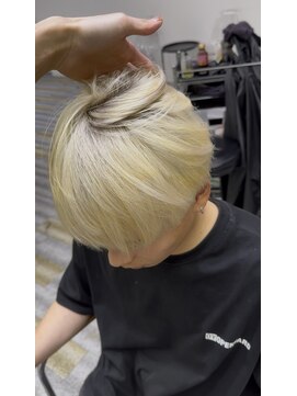 アフューズバイストゥー(Vfuse by StueW) blond