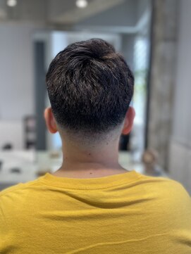 エース(ACE:Re) 刈り上げカット/刈り上げショート