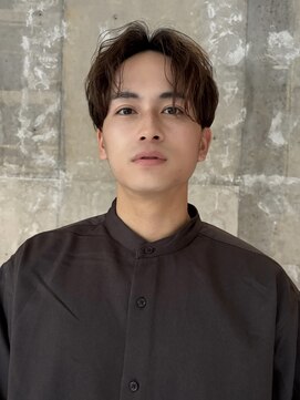 ユーリカ(Eurica) フェザーカット/フェザーパーマ/メンズカット/堀江メンズカット