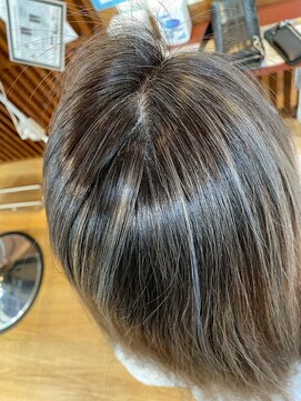 ブリッツ レボ(BLITZ-REVO) 着物ヘア/ダークアッシュ/ミディアムレイヤーカット/柏駅