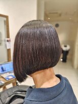 リーナ ビューティガーデン(LiNA BeautyGarden) 前下がりボブ