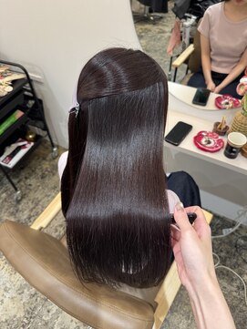 ユッカ 梅田(YUCCA) 【 YUCCA 】大人可愛い10代20代30代ロング/縮毛矯正