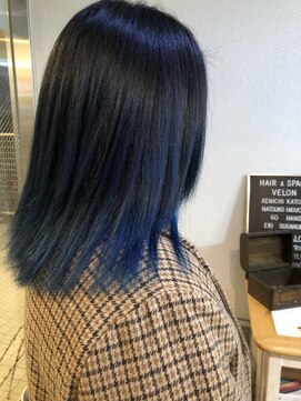 ヘアアンドスペース ベロン(hair&space velon) ネイビーブルー