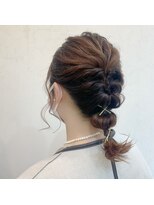 ニューカンヌ 美容室&nbsp;お呼ばれヘアアレンジ