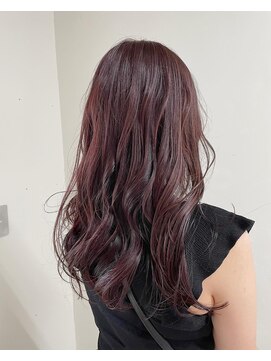 オビ(Obi) ツヤ髪スタイル