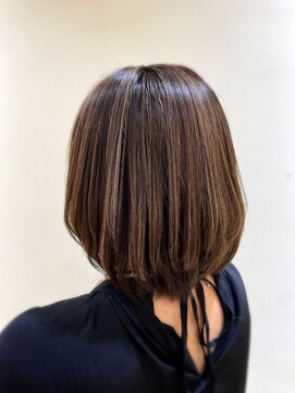 シュヴー 西葛西(CHEVEUX) 【大人気ひし形シルエット】白髪ぼかしハイライト