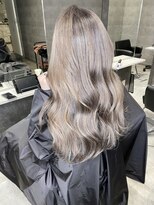 アンダーバーホワイト 泉佐野店(_WHITE)&nbsp;☆ ハイライトカラー　ケアブリーチ　ダブルカラー　イルミナ