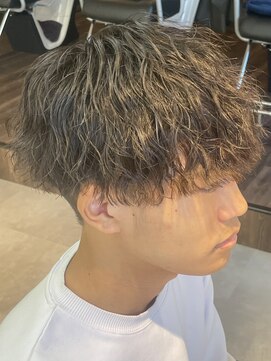 クリアバイフォレスト 流山おおたかの森(Clear by Forest.) ツイストスパイラル/マッシュ/￥10900/小野直樹