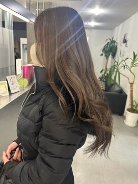 キング(K!ng) 縮毛矯正髪質改善ハイライトレイヤーカット枚方美容室エクステ