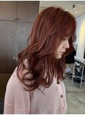 明るめレッド。
