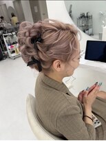 ラルガ 城野店(Raruga) ヘアセット/ピンクベージュ/アップスタイル/お団子風
