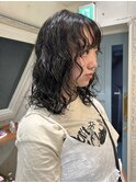 根本からくるくるパーマでお洒落に