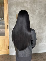 アトレ 福岡大名店(attrait)&nbsp;上質なブラウンロング×トリートメント効果で叶う艶髪スタイル