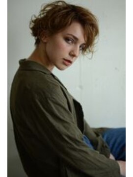 グリーン 渋谷(green) short bob×blond hair×かきあげstyle