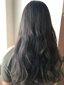 ネオリーブ ロア 鶴川店(NEOLIVE ROA) ☆透け感マットアッシュ☆鶴川 町田 美容室