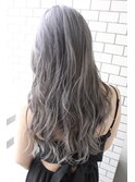 外国人風グレーアッシュ