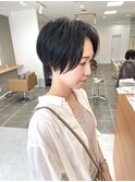 カットで作るナチュラルハンサムショート　　