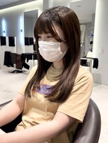 ケリーアン 太田(kelly.un)&nbsp;大人かわいい　顔まわりレイヤーミディ