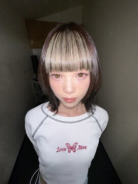 チル(Chill) 前髪ブロンドアンブレラカラー