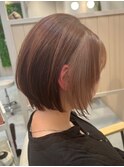 イヤリングカラー　ミルクティーグレージュ　レイヤーショート