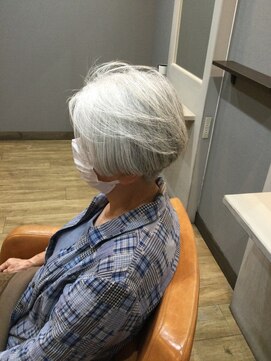 クロデザイン(KURO DESIGN) ステップボブ