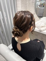 ベルグロー(BELLEGROW)&nbsp;アップヘア/お呼ばれヘア/キレイめスタイル