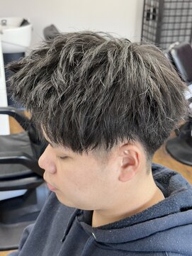 アップバングショート