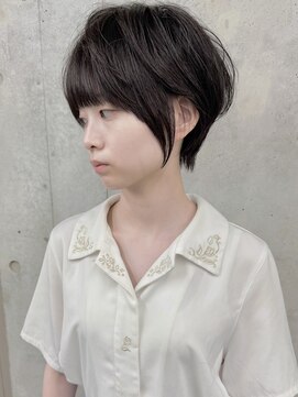 モリオ(morio) 【morio浦和 安齋】ショートレイヤー耳掛けショート大人ショート