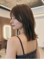 シータ 坂戸北口店(THETA)&nbsp;ミディアム顔まわりレイヤー◎前髪ありウルフレイヤー坂戸
