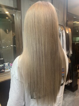 ラフ 難波店(LAFF) #黒髪#ボブルフ#ネビージュ#小顔#ワンレン