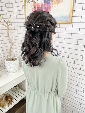 リール(THE RIRE.) *THE RIRE. ハーフアップアレンジ*