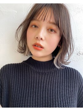 リコバイアフロート(riko by afloat) ボブレイヤー/インナーカラー/ホワイトベージュ/くびれヘア