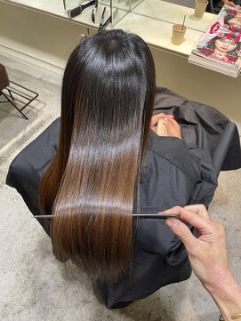 ロロ(ro-ro) 【恵比寿 ro-ro】縮毛矯正の間の定期メンテナンスは髪質改善