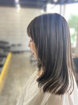 ソイクフ(SOY KUFU)&nbsp;大人可愛い20代30代40代ハッシュカットイメチェン似合わせカット