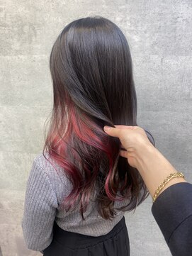 キャラ シャローネ 池袋(Chara Chalone) ワインレッドのイヤリングカラー【岸雄一】