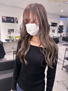 キング(K!ng) 縮毛矯正髪質改善ハイライトレイヤーカット枚方美容室エクステ
