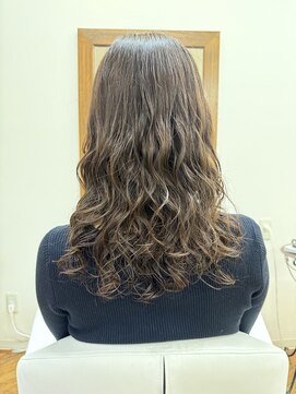 アージュ(age) ウェーブスタイル